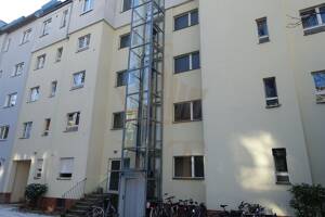 Komplett modernisiertes 1 Zimmer Studio | inkl. EBK & Möblierung | in Berlin-Charlottenburg – 10627 Berlin – Vorschaubild 9