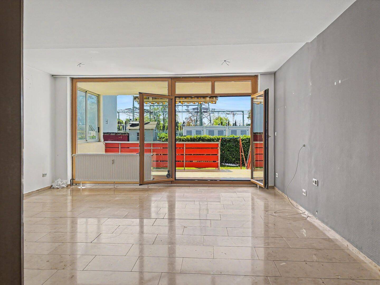 Schöne Erdgeschosswohnung mit Garten, Wohnkeller und Garage - sofort bezugsfrei in Nürnberg-Werderau – Nürnberg – Vorschaubild 6