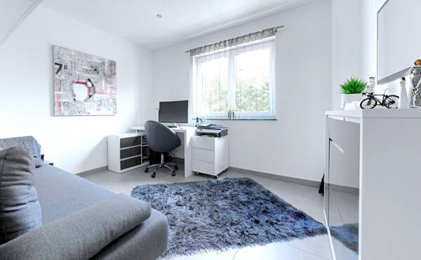 Einfamilienhaus in 88471 Laupheim mit 255 m² kaufen