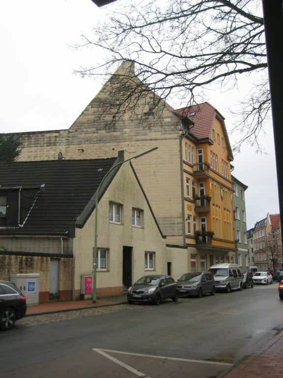 Helle Dachgeschoß-Maisonettewohnung