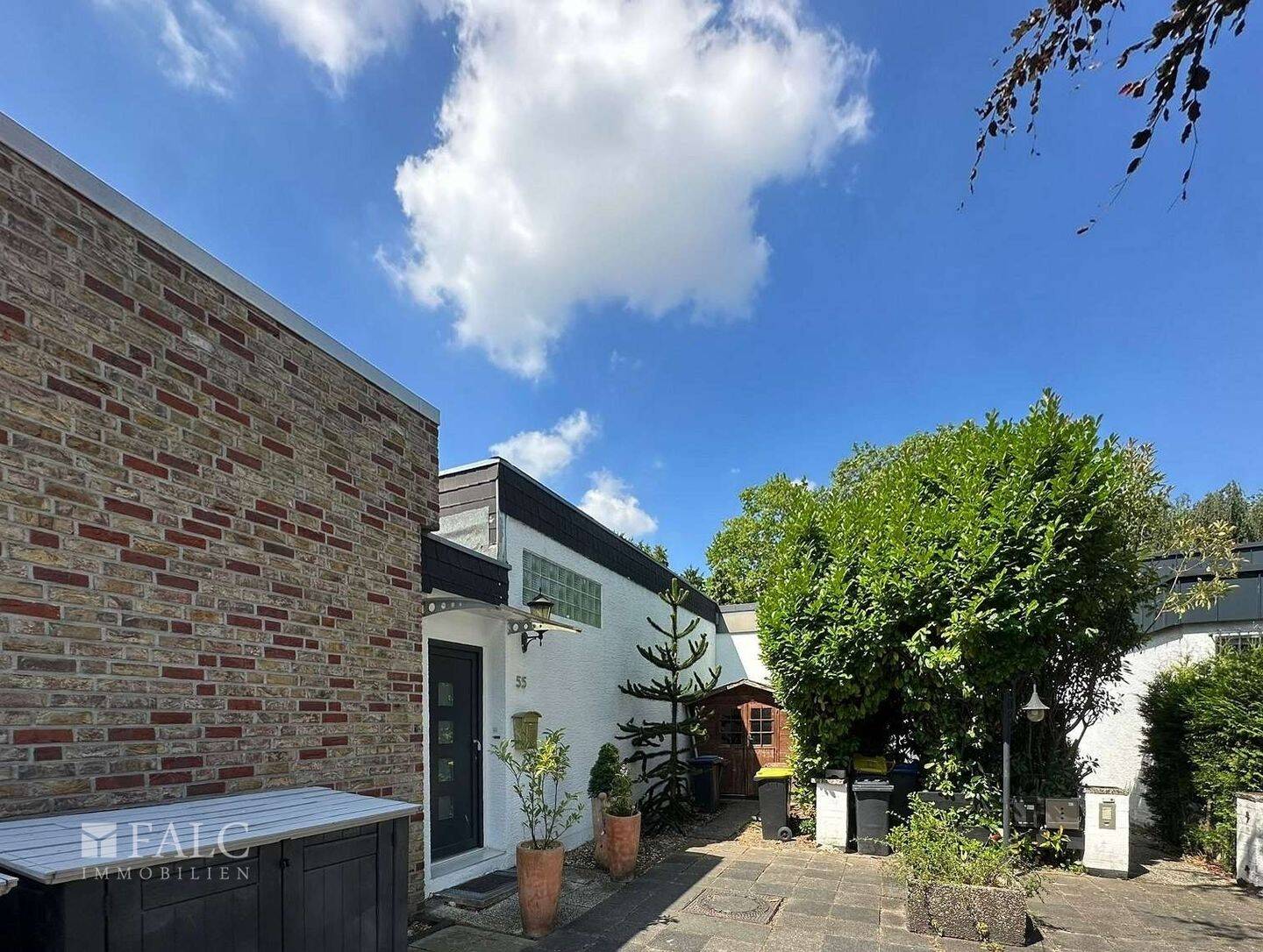 Familienfreundlicher Bungalow in gefragter Wohnlage! – Köln – Vorschaubild 2