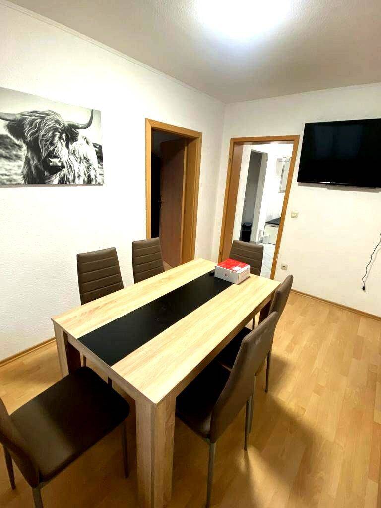 Attraktive 3,5-Zimmer-Wohnung mit Balkon & Kamin in Heilbronn – Heilbronn – Vorschaubild 7