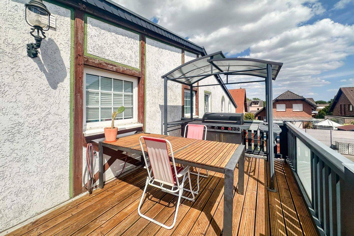 Wohngefühl wie im eigenen Haus - Eigentumswohnung mit Kamin, Garten & 2 Balkonen in Bedburg-Rath – Bedburg – Vorschaubild 8