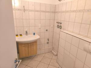 Modernisierte 2-Zimmer-Wohnung mit Loggia in zentraler Lage – 51373 Leverkusen – Vorschaubild 8
