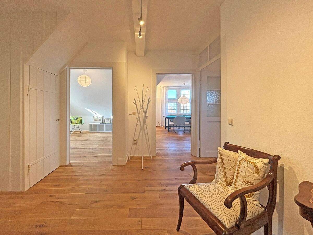 SONNENBERG: Attraktive Wohnetage in bevorzugter Lage – 70597 Stuttgart – Bild 1 von 9