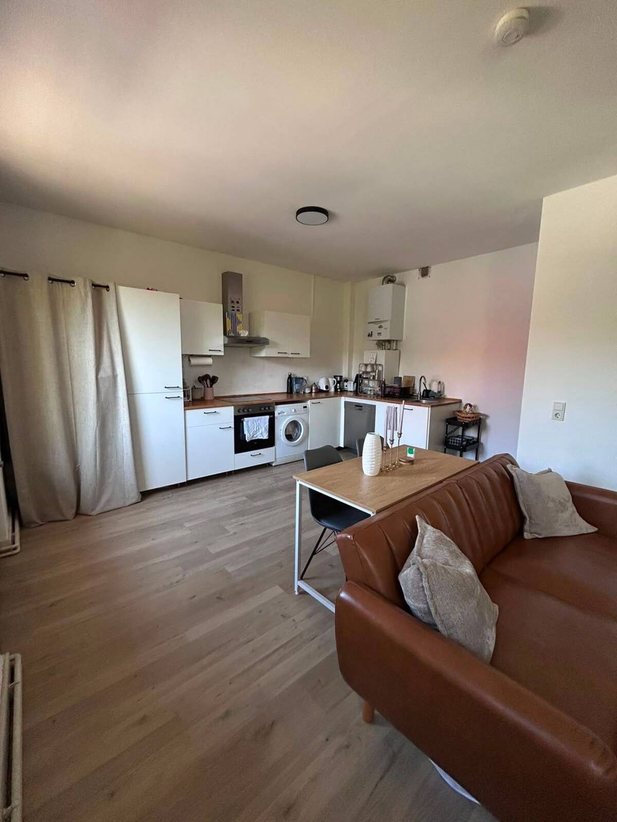 Helle 2 ZKB-Wohnung mit EBK inkl. Elektrogeräte in SB-Malstatt – 66113 Saarbrücken – Bild 1 von 6