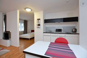 Modern möbliertes Apartment in Stuttgart Mitte – 70174 Stuttgart – Vorschaubild 7