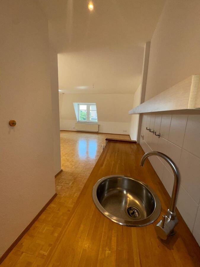 Stilvoll Wohnen * elbnah und großzügig * offene 1-Zi-Wohnung * Denkmalschutz – Dresden – Vorschaubild 6