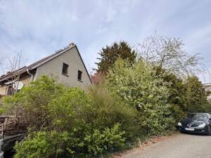 Doppelhaushälfte in Fahrland - Sanierungsobjekt mit viel Potenzial für Ihre Wünsche – 14476 Potsdam – Vorschaubild 2