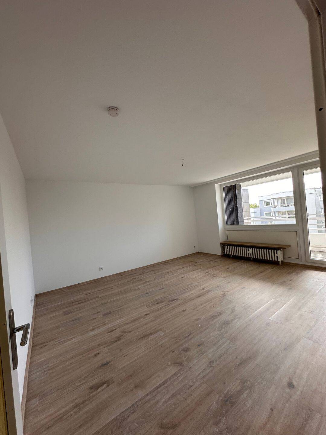 WBS! 3,5-Raum Wohnung mit Blick über Buer! Wohnberechtigungsschein zwingend erforderlich! – Gelsenkirchen – Vorschaubild 2