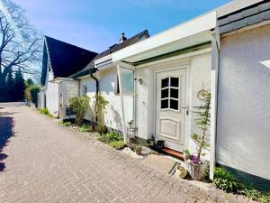 Wohnen in Hamburg-Niendorf: Gepflegtes Haus mit Einliegerwohnung und schönem Garten – 22453 Hamburg – Vorschaubild 6