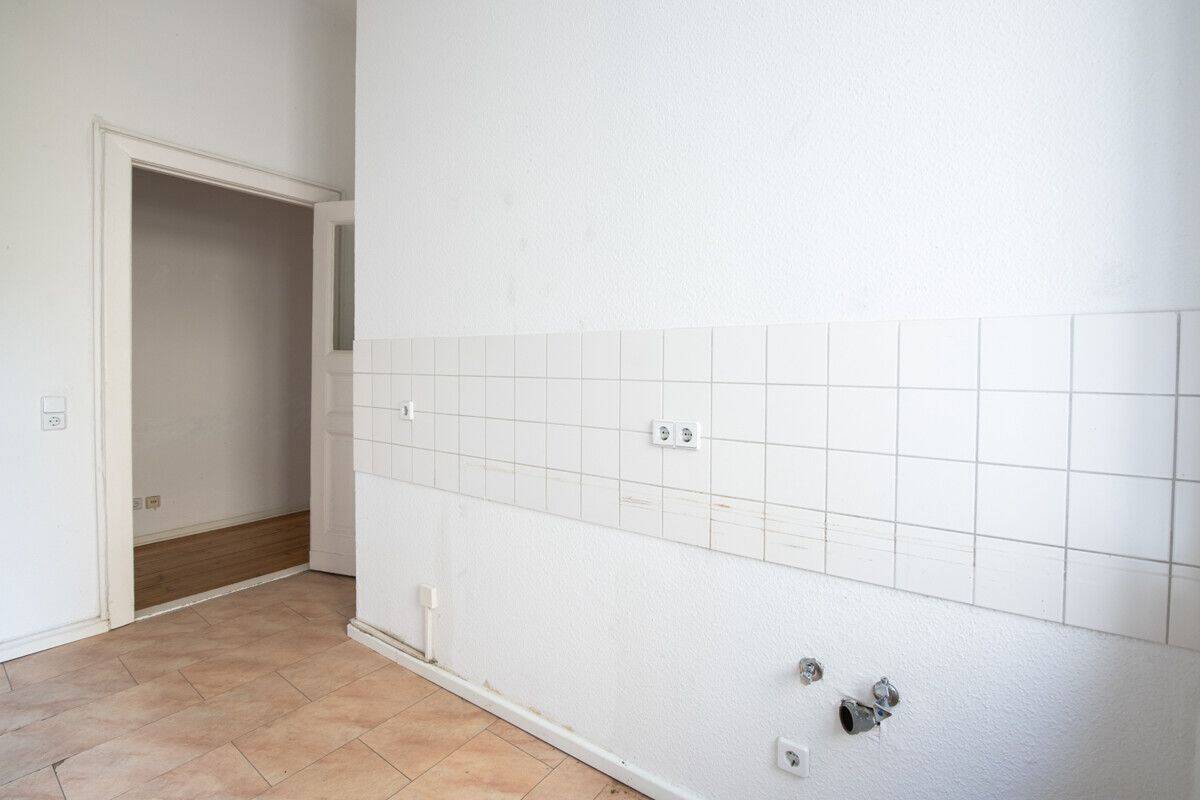 Bezugsfrei in Friedrichshain: Charmante Wohnung in zentraler Wohnlage, nahe Karl-Marx-Allee, Loggia – Berlin – Vorschaubild 9