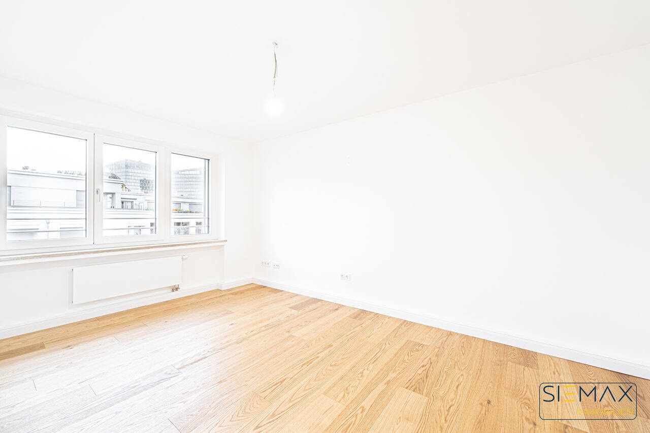 WE Nr. 30: Verfügbare 3-Zimmer-Etagenwohnung mit Westbalkon & offenem Wohnkonzept – München – Bild 1 von 9