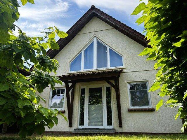 ZEVEN/OT: KOMPAKT - FREISTEHEND - 2009ER - EUR 285 TSD !