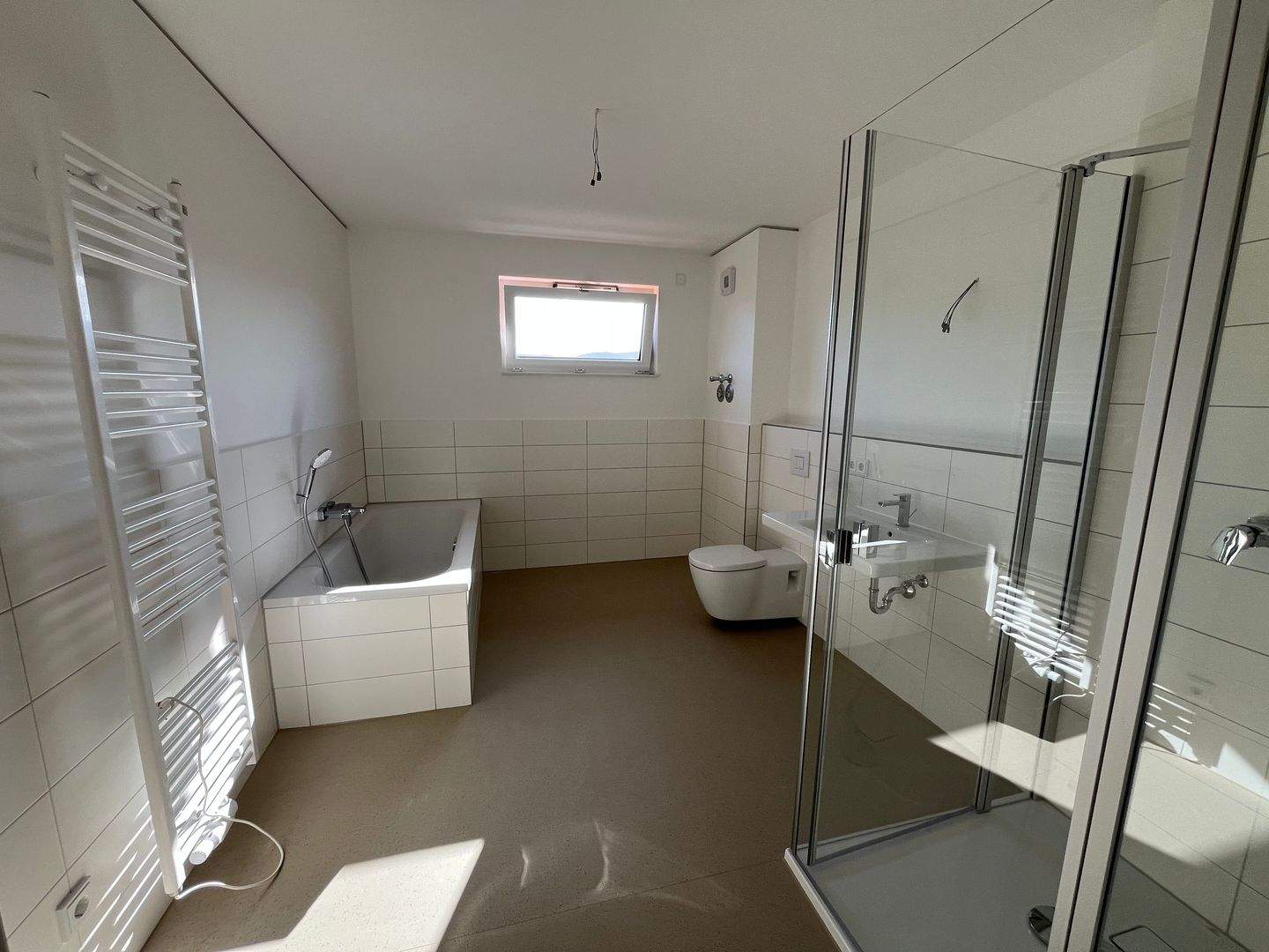 Exklusive, großzügige, barrierefreie Vier-Zimmer-Wohnung in Jena – Jena – Vorschaubild 2