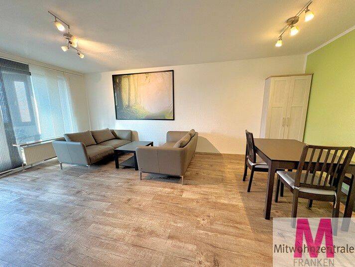 MÖBLIERT! Modern möblierte 2,5 Zimmer Wohnung mit verglastem Wintergarten in gepflegtem Anwesen