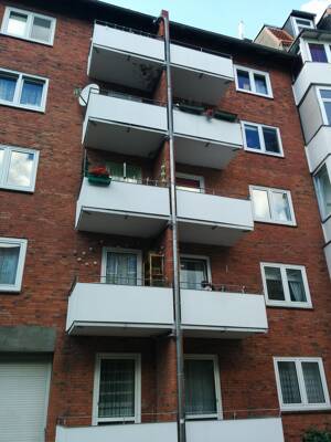 helle Wohnung mit Balkon – 24114 Kiel – Vorschaubild 2