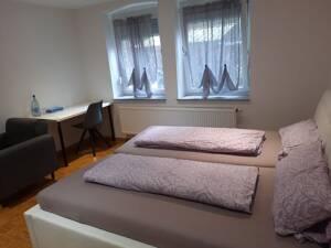 Wohnen auf Zeit mieten in Stuttgart West - Zimmer frei – 70193 Stuttgart – Vorschaubild 3