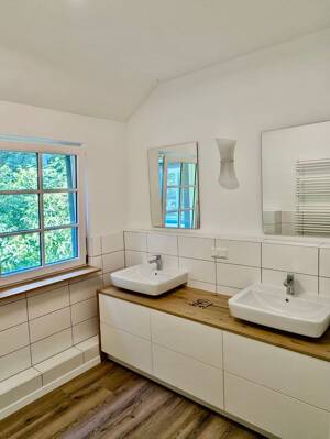 WG Zimmer am Burgberg – 22 m2, 300 € warm (nur an Studierende) – 91054 Erlangen – Vorschaubild 8
