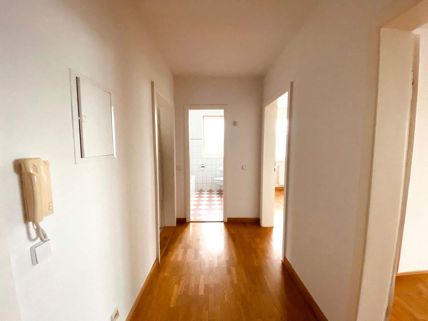 Sanierte 3-Raum-Wohnung in Leipzig - Wahren | Begrenzte Mietzeit von 1 Jahr – Leipzig – Vorschaubild 2