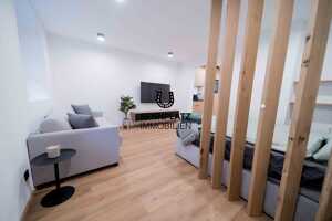 WE1 | Luxus-möblierte 1,5-Zimmer-Wohnung in der Altstadt. - Ab 1 Monat zu mieten. Frei ab 01.10. – 93047 Regensburg – Vorschaubild 2