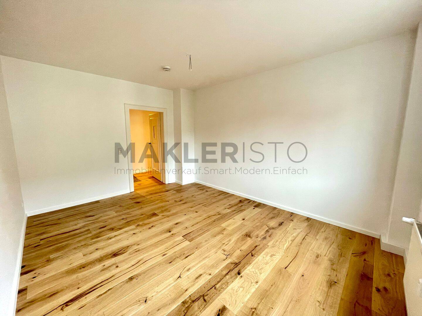 **Helle 2-Zimmer-Wohnung mit Loggia & Stellplatz - frisch modernisiert!** – Leipzig – Vorschaubild 2