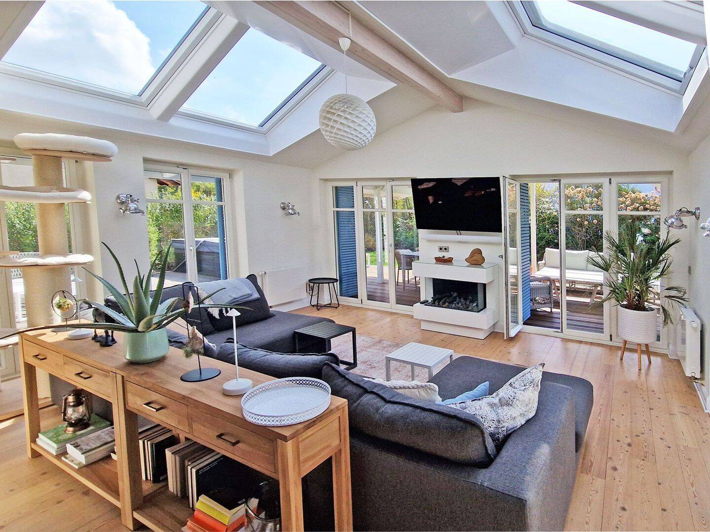 Modernes Traumhaus - fußläufig zum Ostseestrand! Hightech-Ausstattung & umweltfreundliche Energieversorgung – Kühlungsborn – Vorschaubild 7