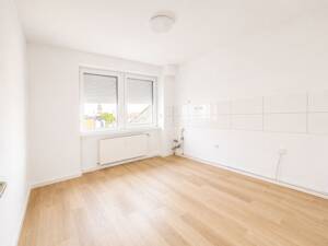 Modern renovierte Wohnung in zentraler Innenstadtlage ideal für eine Wohngemeinschaft – 68161 Mannheim – Vorschaubild 2