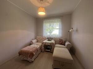 Familienfreundliche 4-Zimmer-Eigentumswohnung mit Terrasse, Gartenanteil, Garage und Keller – 63071 Offenbach am Main – Vorschaubild 6