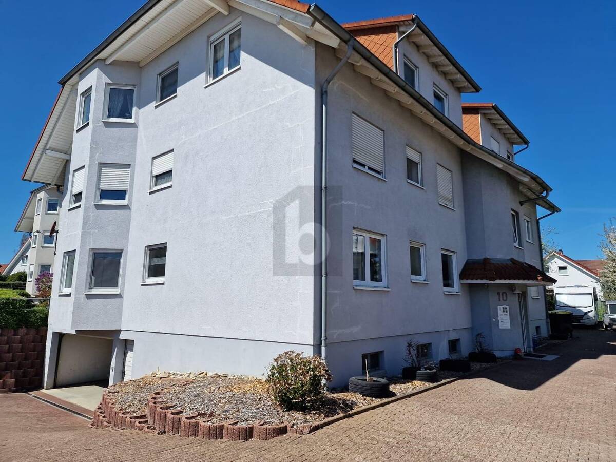 STILVOLL TRIFFT MODERN – 74731 Walldürn – Bild 1 von 5