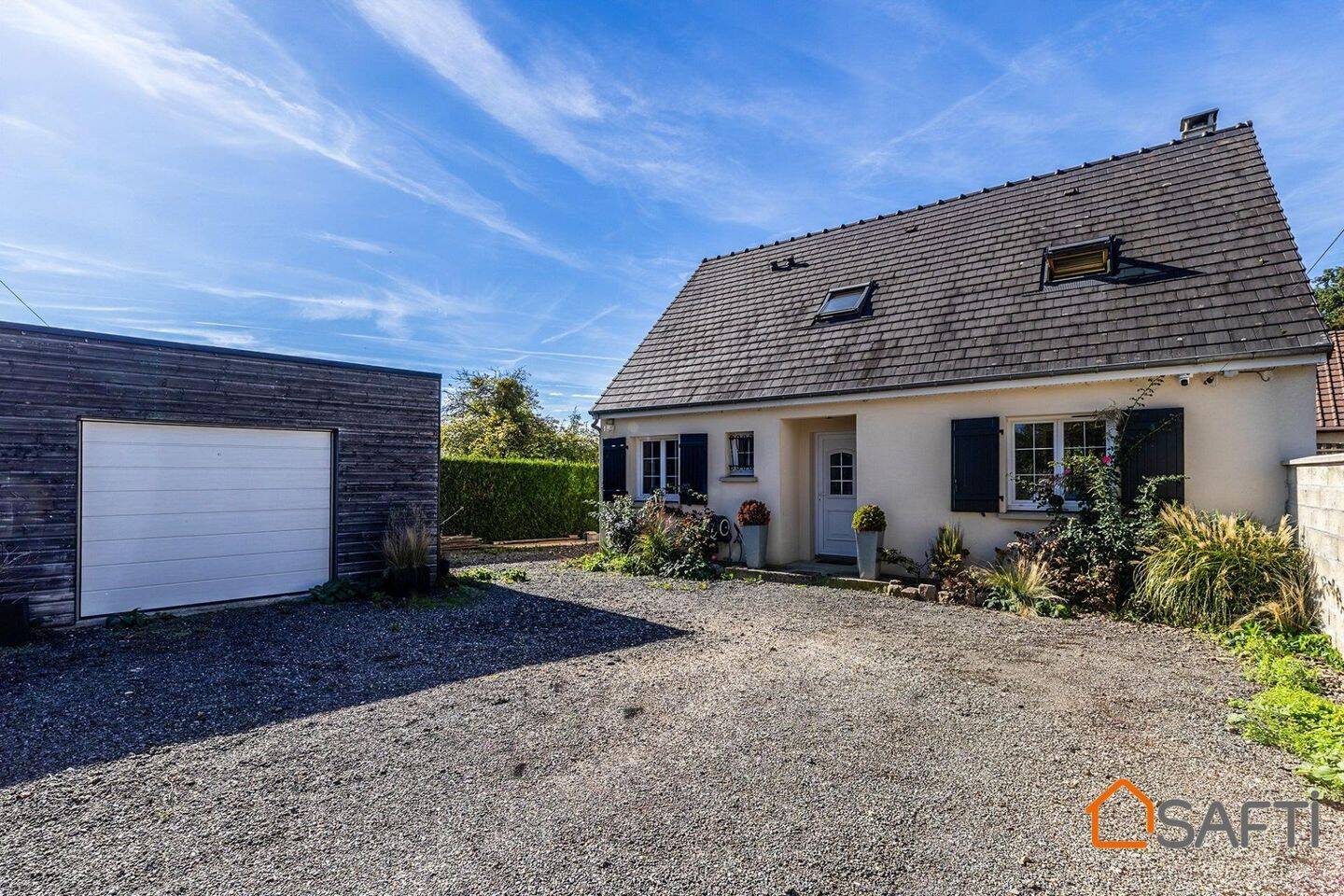 Maison 6 pièces 94 m² · à Thieuloy-Saint-Antoine · 94 m² · 195 000 €