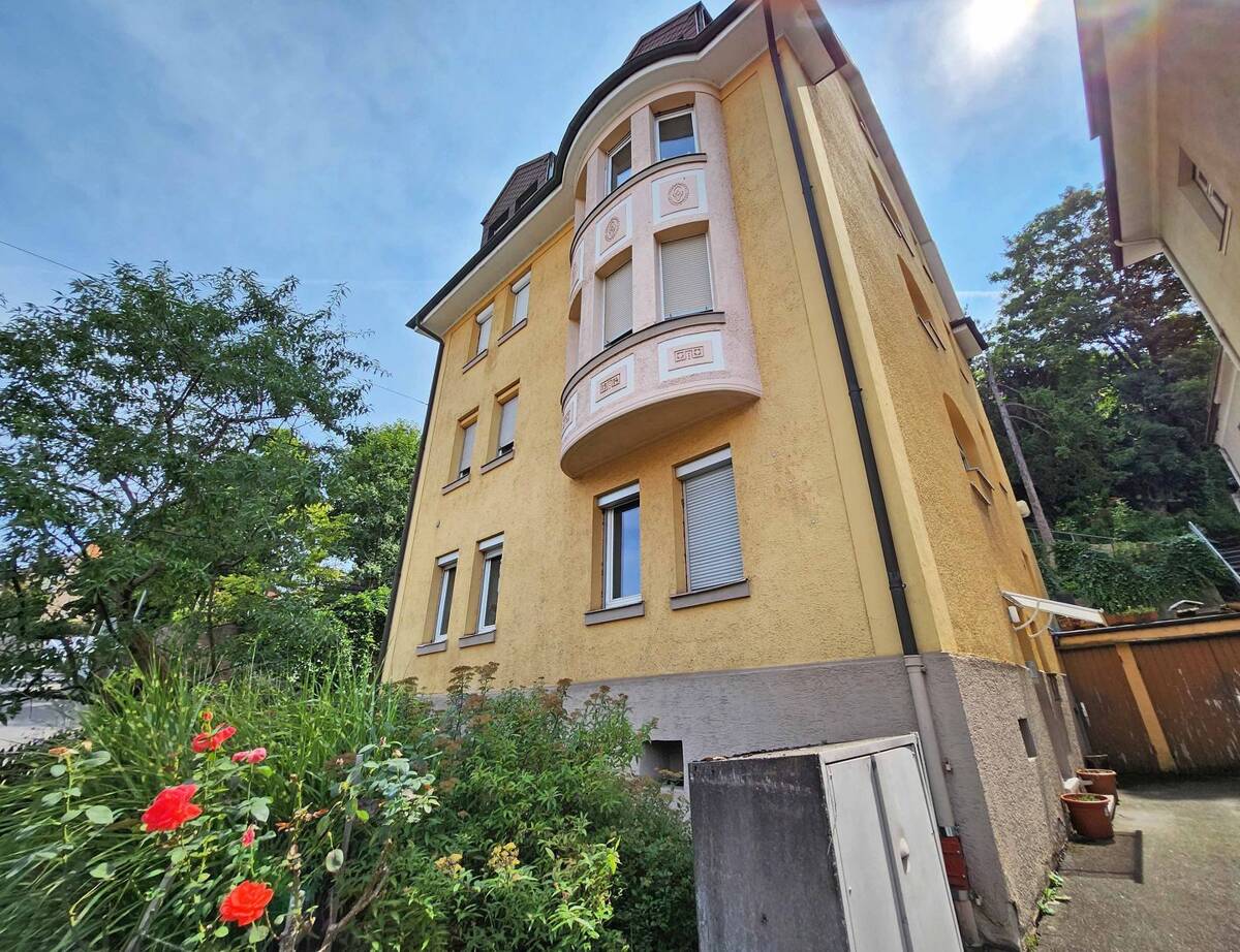 Attraktive Maisonette mit ausgebauter Bühne auf knapp 110 m² Gesamtfläche – 70327 Stuttgart – Bild 1 von 9