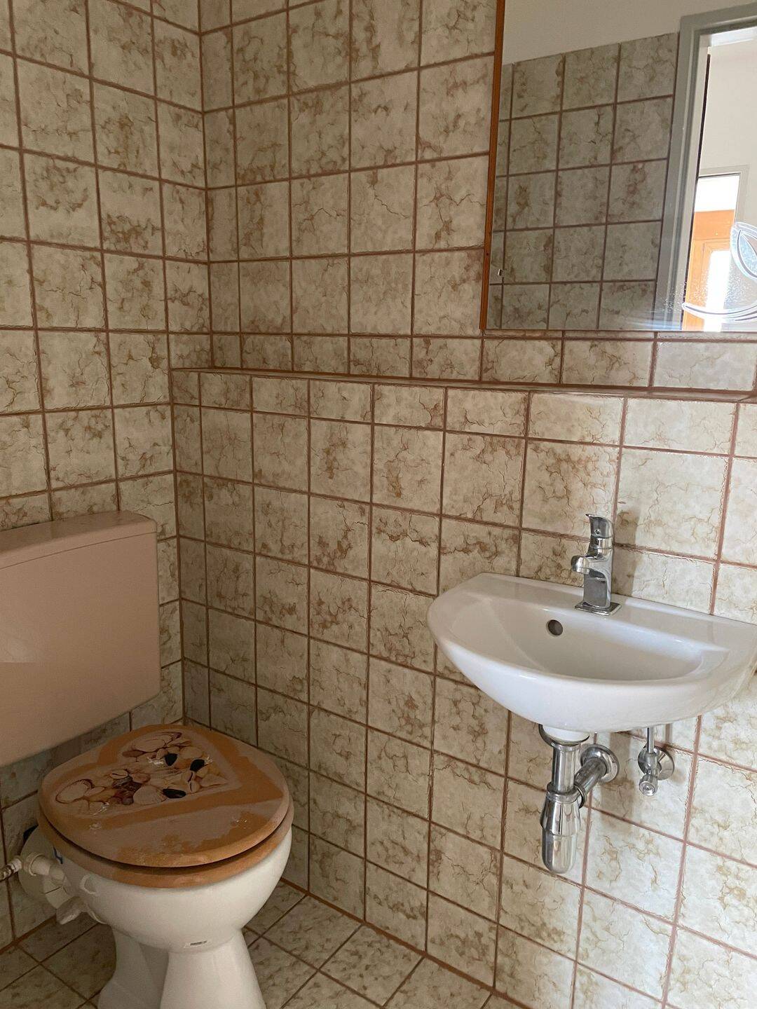 Großzügige, gemütliche 2-Zimmer-Wohnung mit Erker und Balkon Nähe Josefskrankenhaus – Regensburg – Vorschaubild 5