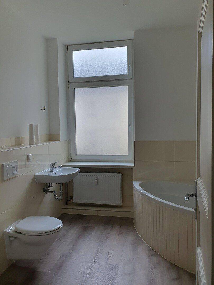3,5-Zimmer-Altbauwohnung (90m²) im denkmalgeschützten Straßenzug – Wuppertal – Vorschaubild 9