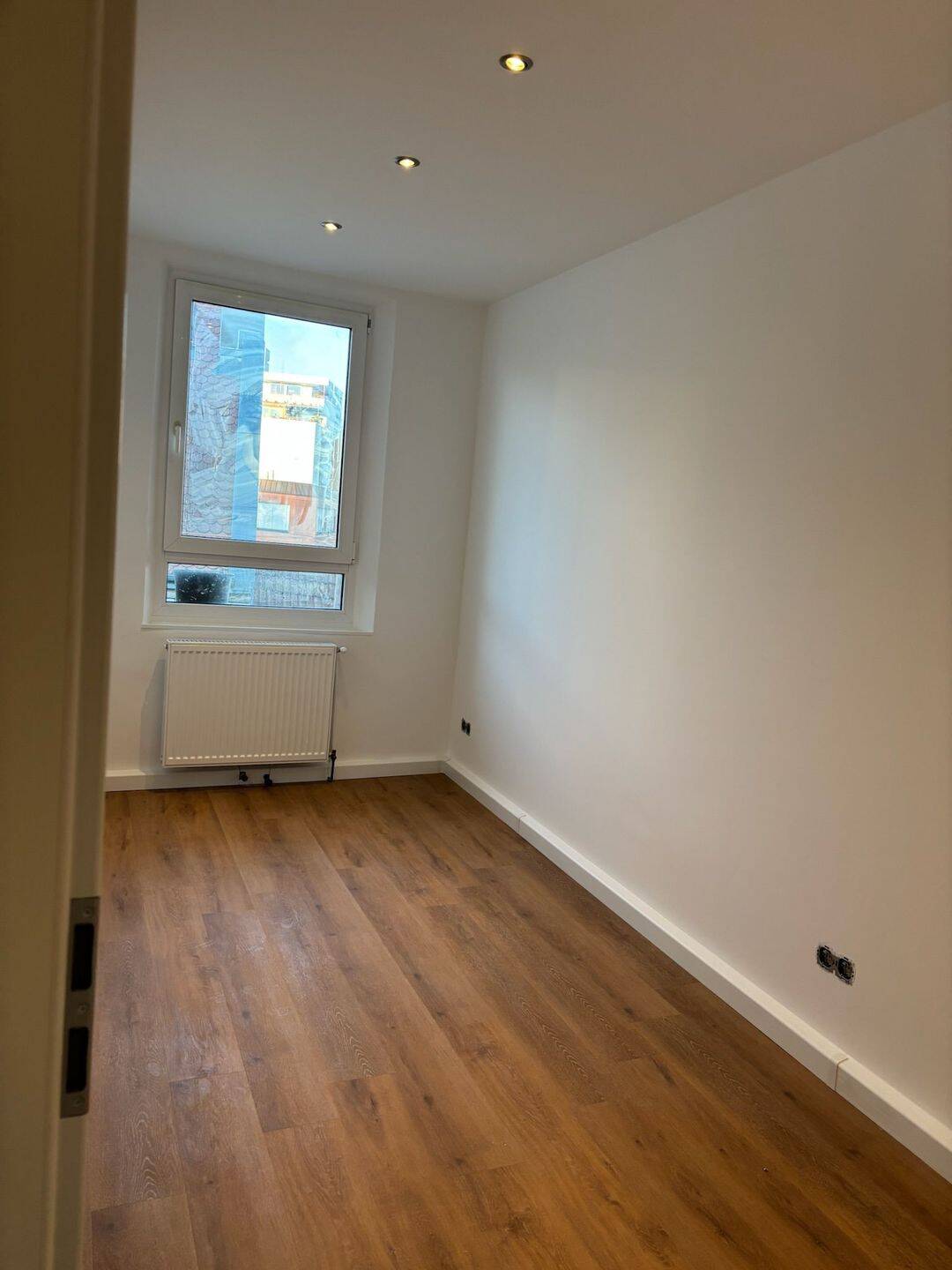Altbaucharme trifft moderne - Ideale 2-Zimmerwohnung- – Fürth – Vorschaubild 5