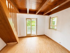 Stilvolle 5,5 Zimmer-Zimmer-Maisonettewohnung mit Klimaanlage & Einzelgarage in begehrter Lage – 70435 Stuttgart – Vorschaubild 4