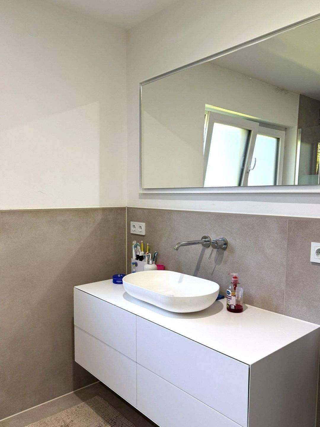 Modern sanierte Doppelhaushälfte (2021/22) mit Garten, Garage & Top-Ausstattung – Tuttlingen – Vorschaubild 8