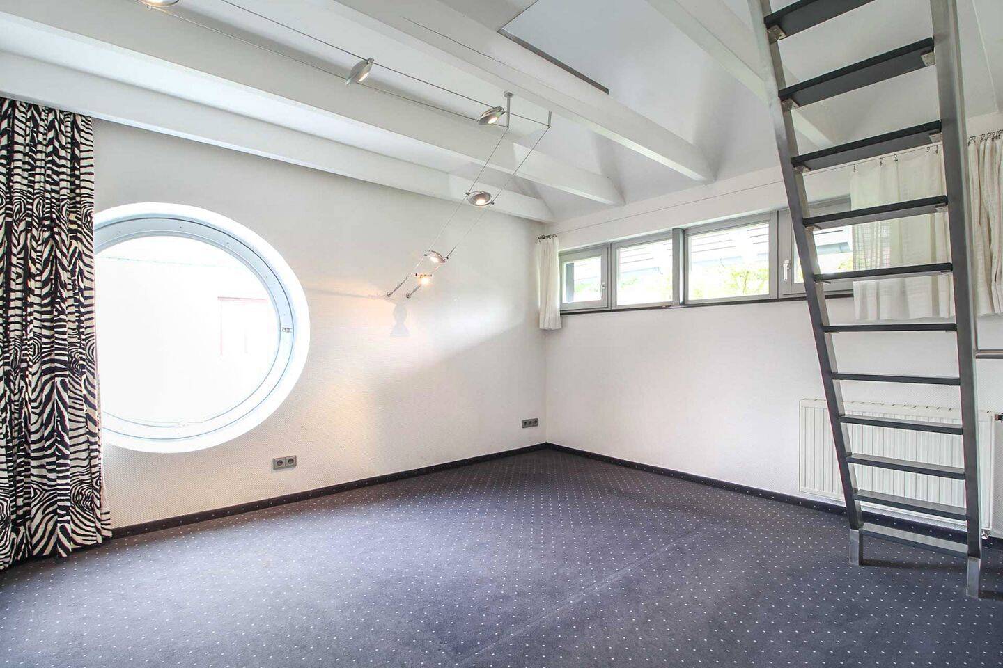 Architektur, Ruhe und Nachhaltigkeit: Sofort bezugsfreies Zuhause nahe Bielefeld – Werther – Vorschaubild 5