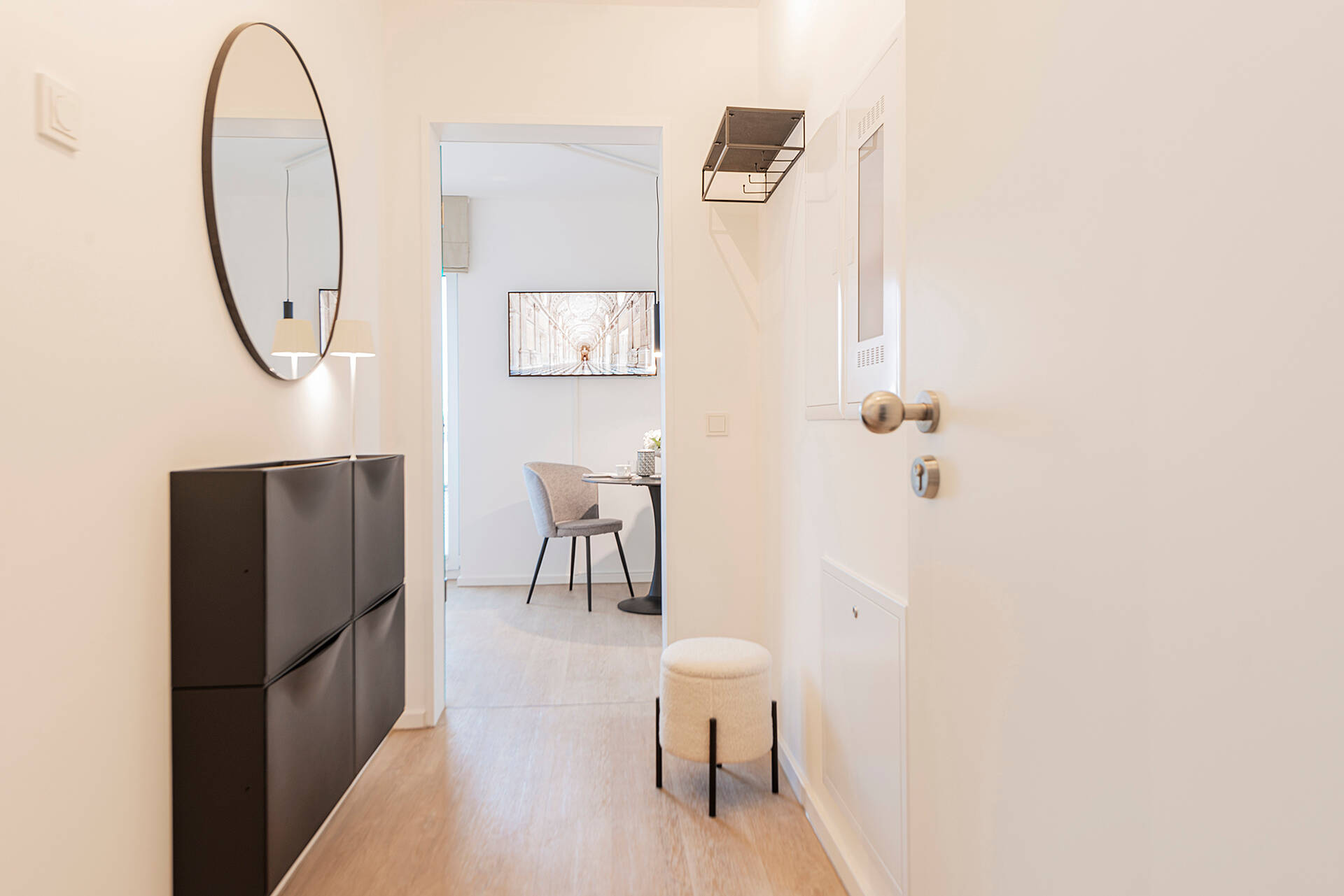 UNI / UKM nah mit dem Koffer einziehen ab 1.7. Luxus 2 Zi Neubau – Münster – Vorschaubild 3