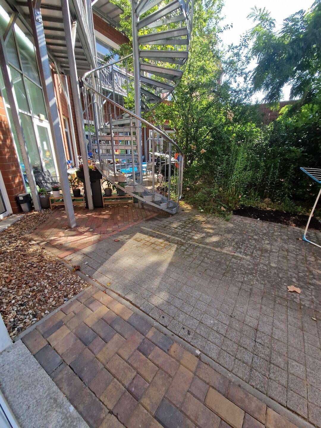 Barrierefrei mit kleiner Terrasse und bodentiefer Dusche! – Magdeburg – Vorschaubild 9