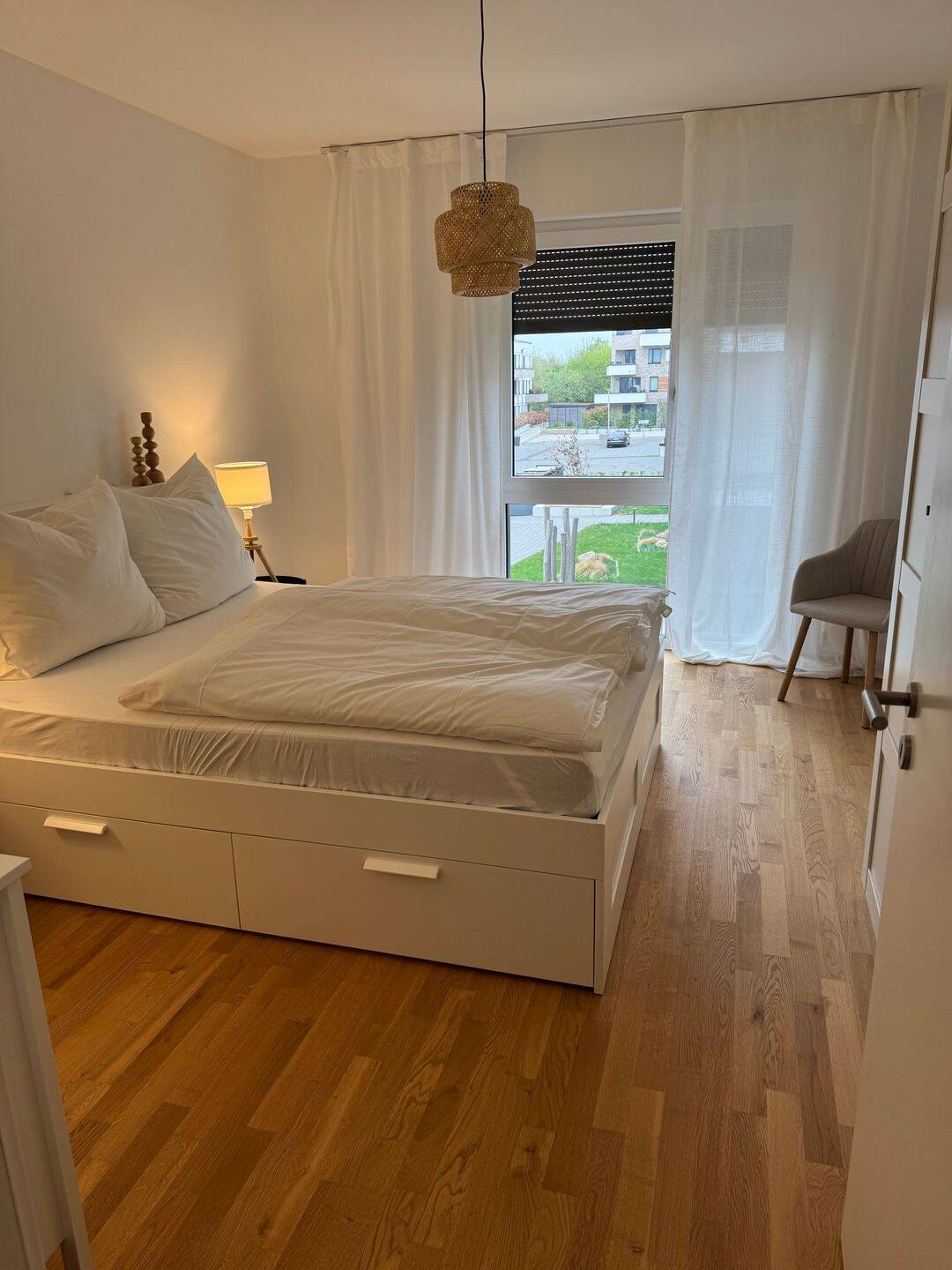 Moderne & voll möblierte 2-Zimmer-Wohnung mit Loggia – zentral, hell & stilvoll! – Wolfsburg – Vorschaubild 8