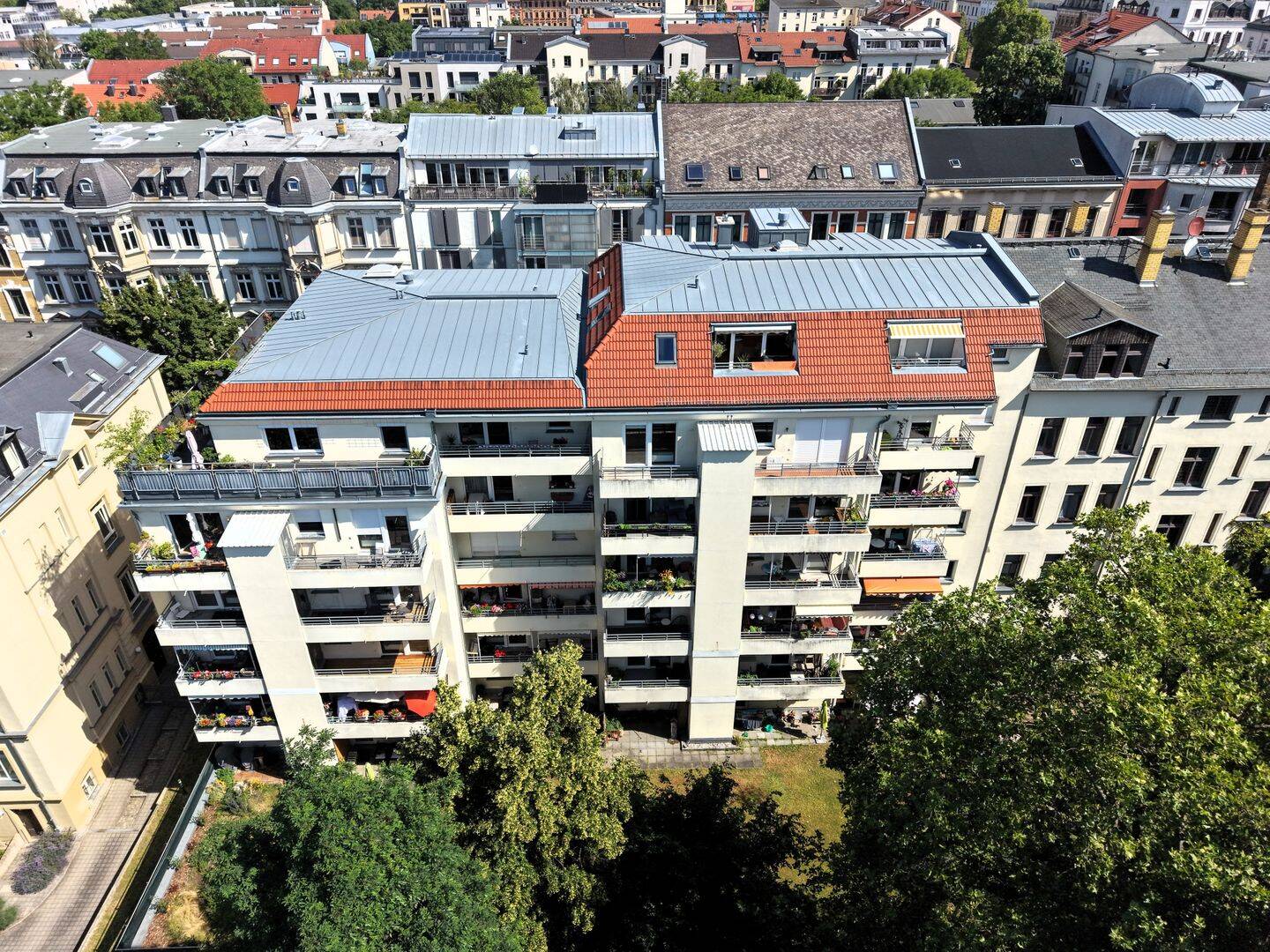 Wohnen wie im Haus: 5 Zimmer mit Gartenparadies mitten in der Südvorstadt – Leipzig – Vorschaubild 4