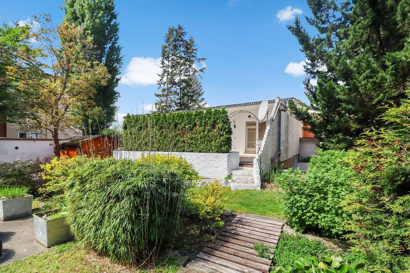 Charmantes WEG-Haus: ca. 1.700?m² Garten und viel Potenzial zum Gestalten – Berlin – Vorschaubild 3