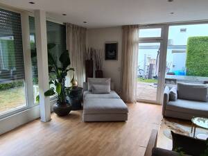 Freistehender Bungalow mit großem Südwestgarten, Garage und 3 Schlafzimmern in Köln-Lövenich – 50859 Köln – Vorschaubild 6