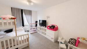 Attraktive 3-Zimmer-Wohnung mit Wohnküche im gepfl. Haus ! – 47169 Duisburg – Vorschaubild 3