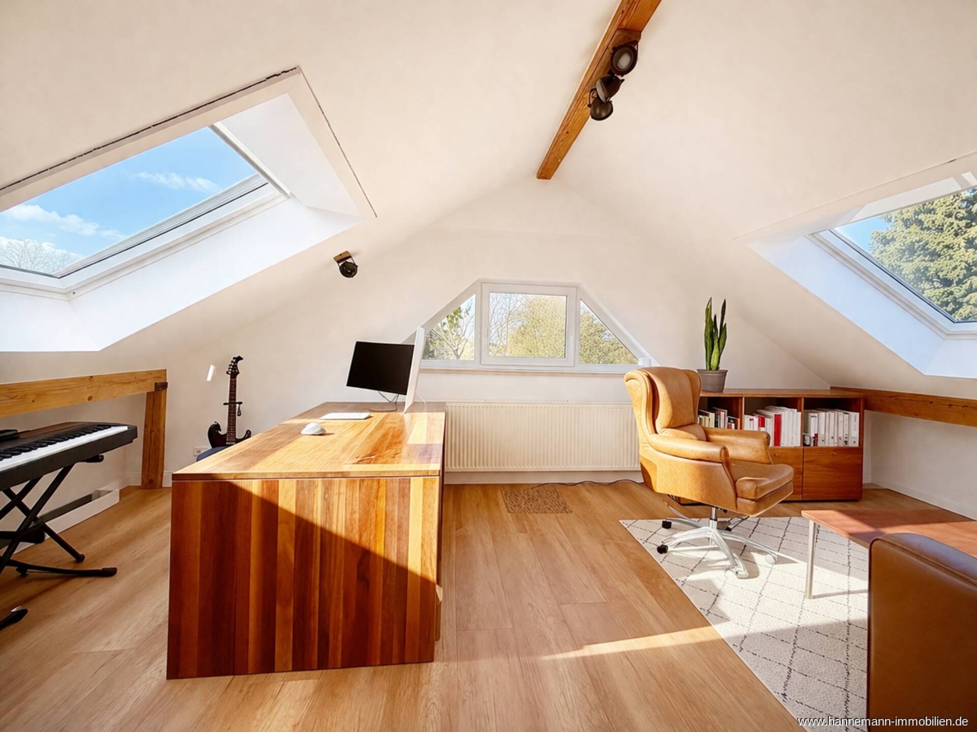 Einfamilienhaus in 22880 Wedel mit 225,6 m² kaufen