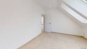 RE/MAX - EFH im grünen Münchner Norden! – 80995 München – Vorschaubild 7