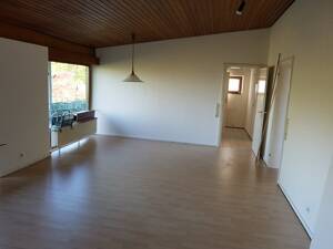 Mit Blick ins Grüne, großzügige 2- Zimmerwohnung mit Balkon – 69126 Heidelberg – Vorschaubild 4