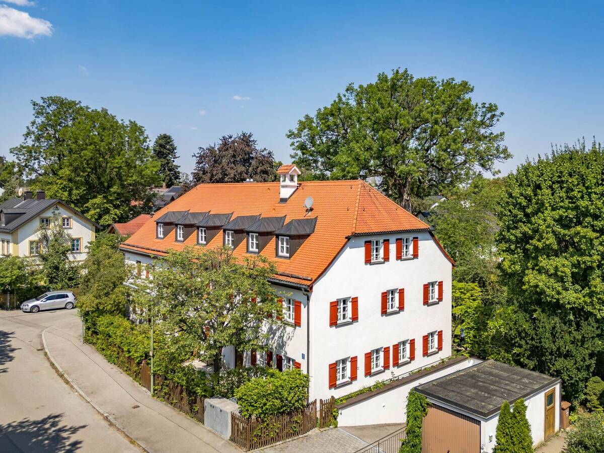 Konsequent Charmant - "Alte Schule" in Alt-Solln – 81479 München – Bild 1 von 8