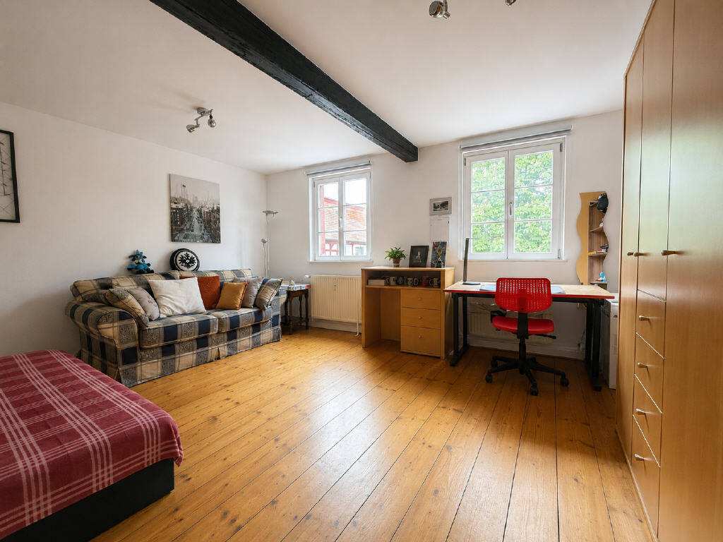 Historisches Fachwerkhaus im Zentrum von Flörsheim: Hübsches Einfamilienhaus + weitere Wohnung im Nebengebäude – Flörsheim – Vorschaubild 6